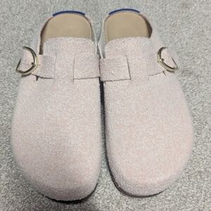 Rothy's pink buckle clogs sz 10 NWOB